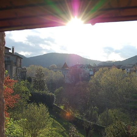 Can Salgueda Santa Pau Bagian luar foto