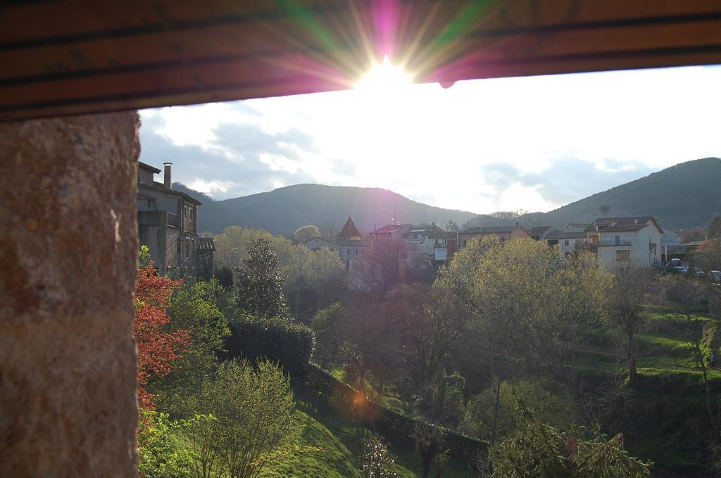 Can Salgueda Santa Pau Bagian luar foto