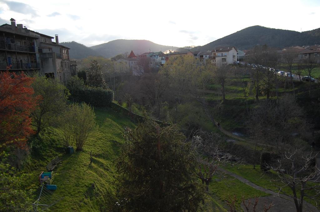 Can Salgueda Santa Pau Ruang foto